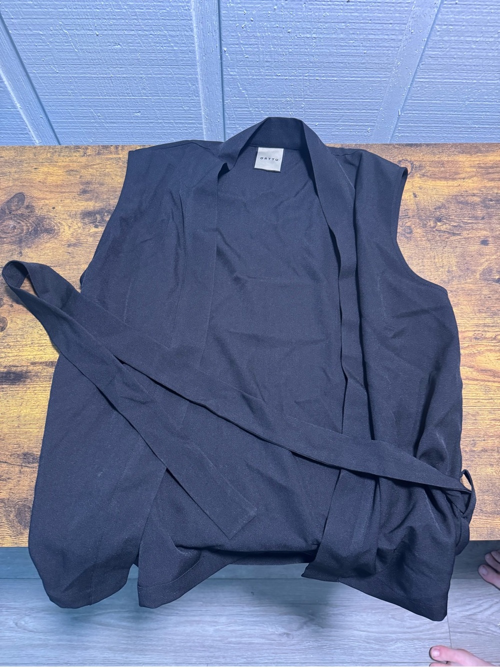 Orttu Black Sleeveless Wrap Vest with Belt, Pants,Shorts, Red Long Sleeve Bundle